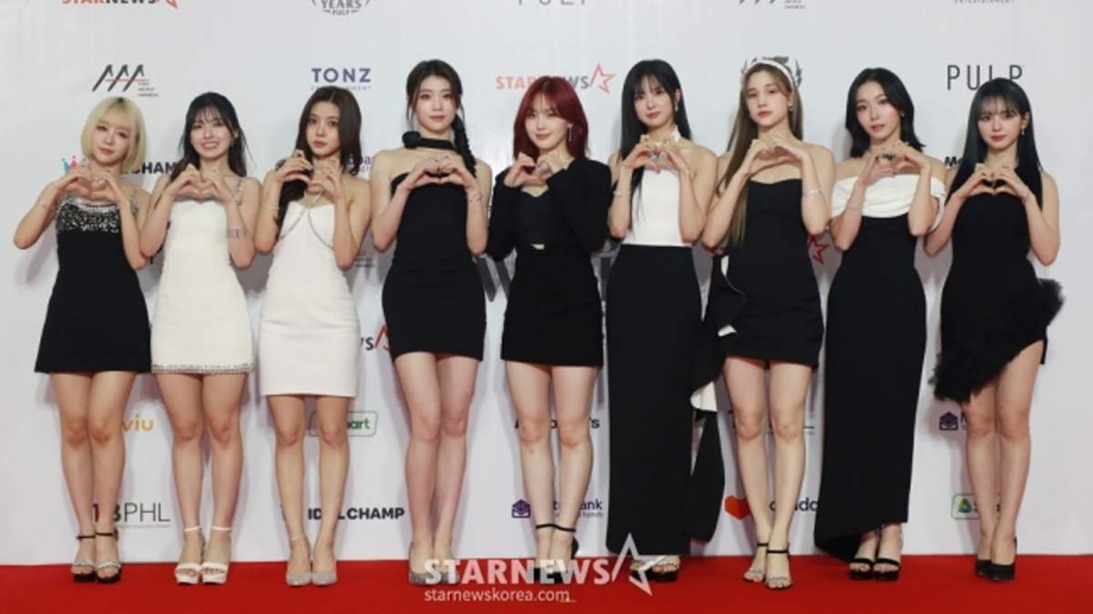 [단독]케플러, 극적 계약 연장..강예서·마시로 제외 7인 활동