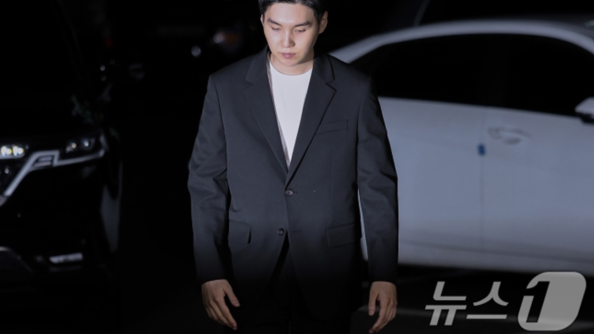 [단독]'전동 스쿠터 음주운전' BTS 슈가 '벌금 1500만원' 약식 기소